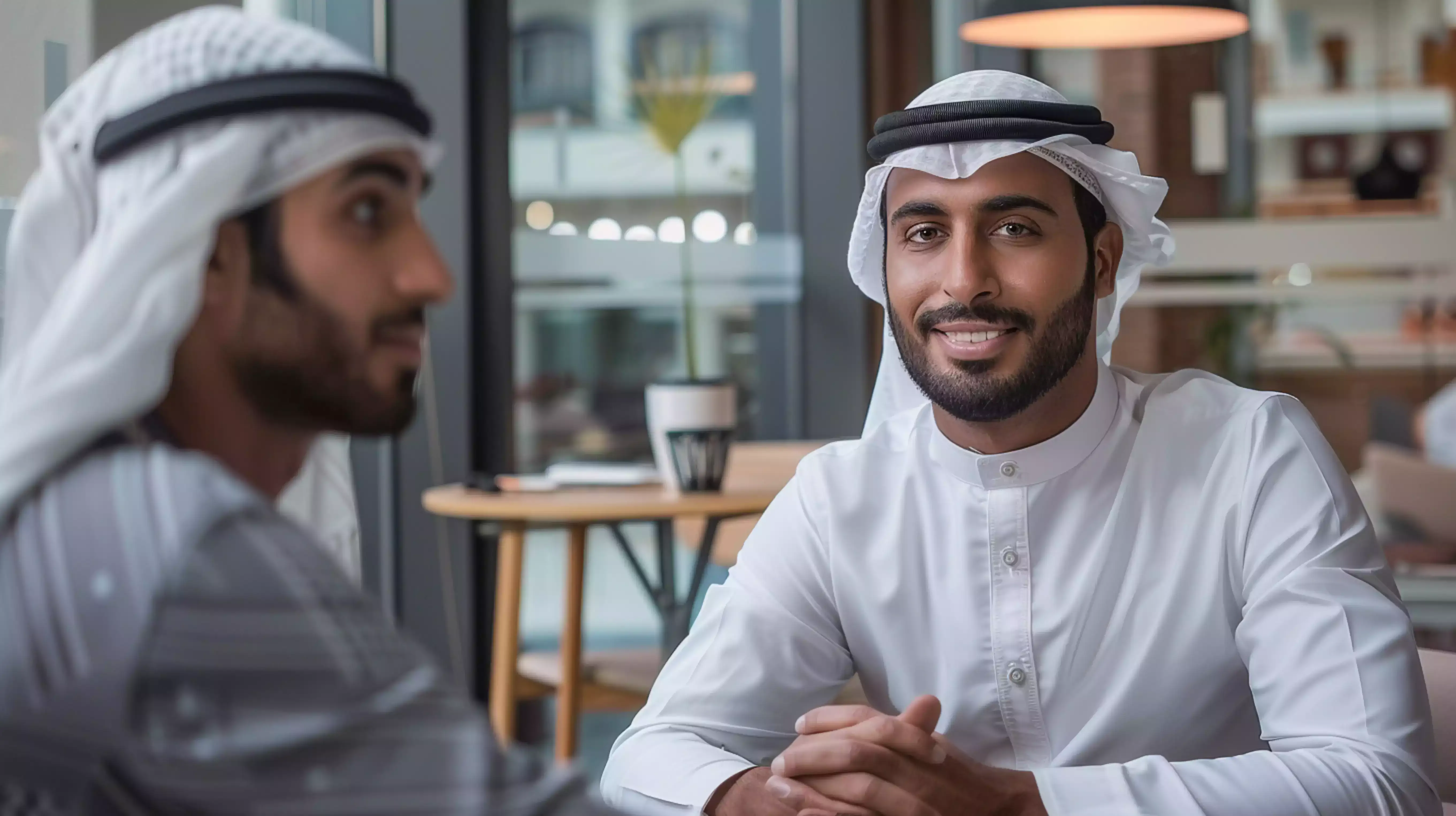 Dubai's Digital Marketplace: Navigating Online Business Success Illustration depicting the opportunities and challenges of online business in Dubai