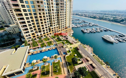 Apartment in Palm Jumeirah, Dubai, UAE 2 bedrooms, 165.2m2