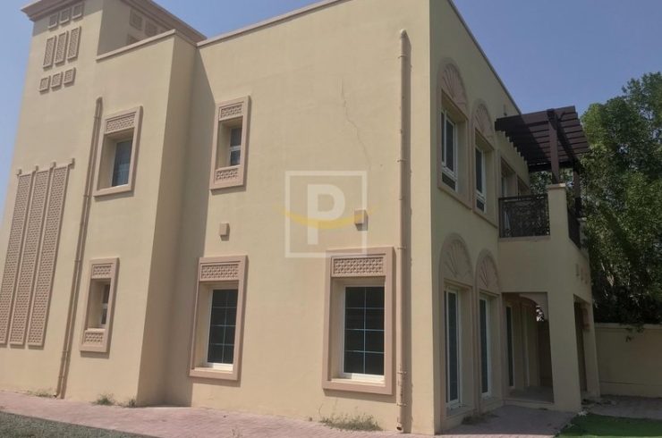 Вилла в Jumeirah Village Triangle, Дубай,    2 спальни, 655.1м2