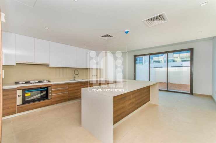 Villa on Yas Island, Abu Dhabi, UAE 3 bedrooms, 388m2