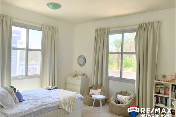 Villa in Falcon City of Wonders, Dubai, UAE 5 bedrooms, 814m2