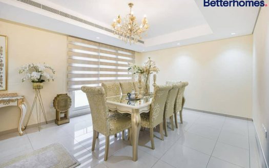 Вилла в Muwaileh, Шарджа,    5 спален, 348.57м2