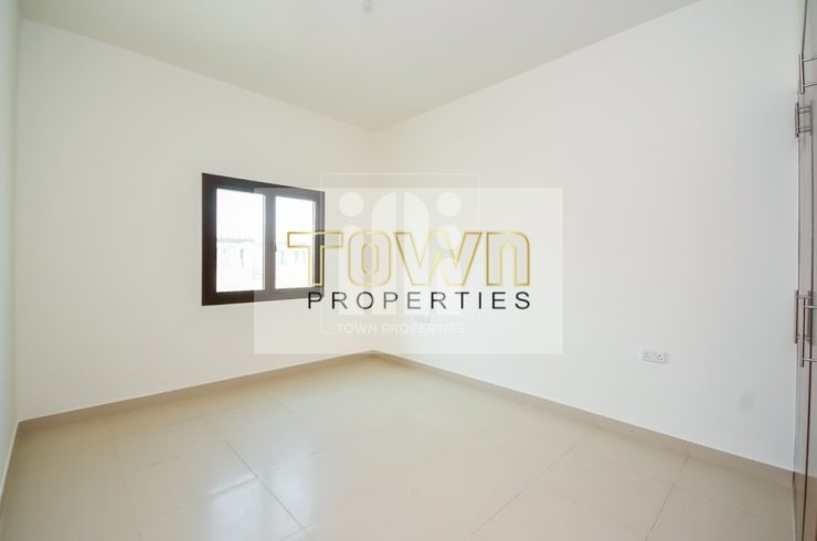 Villa in Al Salam Street, Abu Dhabi, UAE 3 bedrooms, 244.3m2