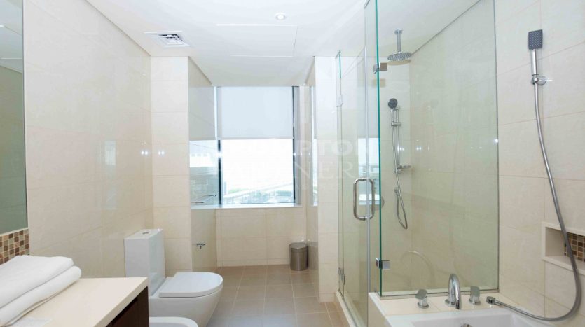 Rent Apartment in NATION TOWERS in Corniche Road, Abu Dhabi, UAE 2 bedrooms, 1301 sq. ft. | Foto 5