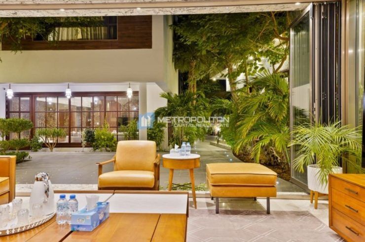 Villa on Yas Island, Abu Dhabi, UAE 5 bedrooms, 1026.8m2