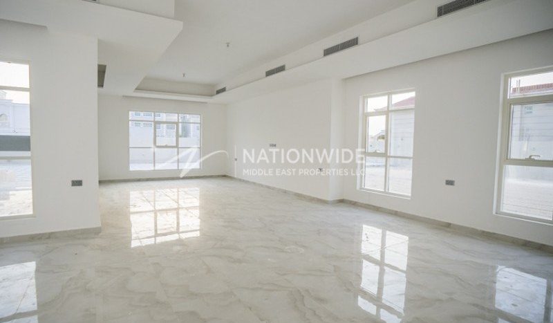 Villa in Al Shamkha, Abu Dhabi, UAE 7 bedrooms, 767.1m2