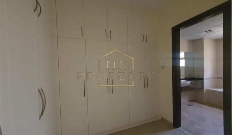 Villa in Jumeirah, Dubai, UAE 3 bedrooms, 328.7m2