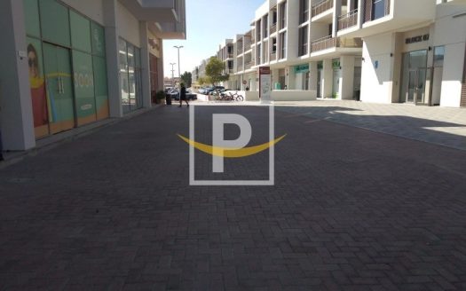 Shop in Al Safa, Dubai, UAE 93.9m2