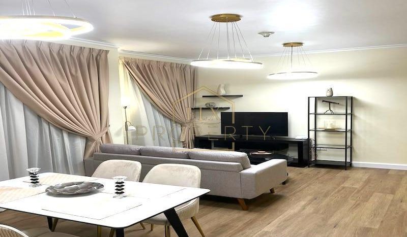 Apartment in Downtown Dubai (Downtown Burj Dubai), Dubai, UAE 1 bedroom, 85m2