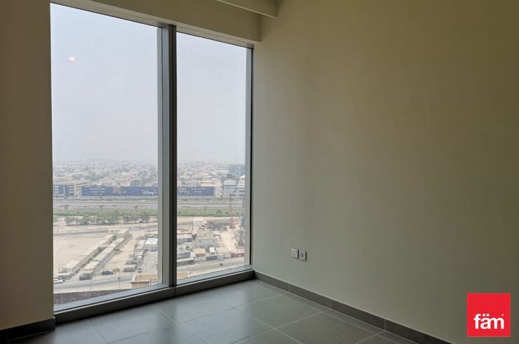 Квартира в Дубай,    1 спальня, 64.8м2