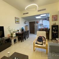 Buy Apartment in Al Furjan, Dubai, UAE 1 bedroom, 795 sq. ft. | Foto 1