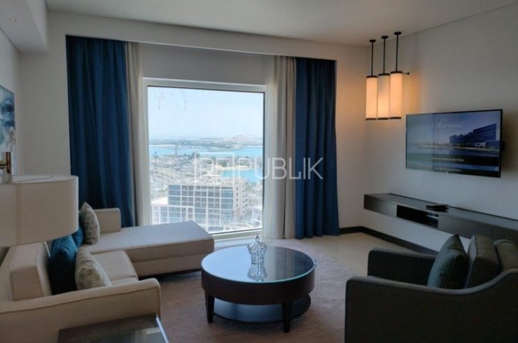 Квартира в Абу-Даби,    1 спальня, 100м2  