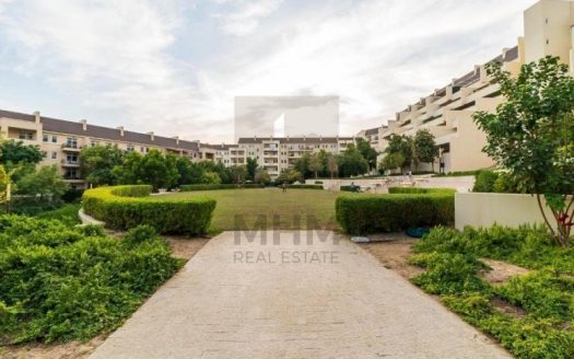 Квартира в Motor City, Дубай,    3 спальни, 300.8м2