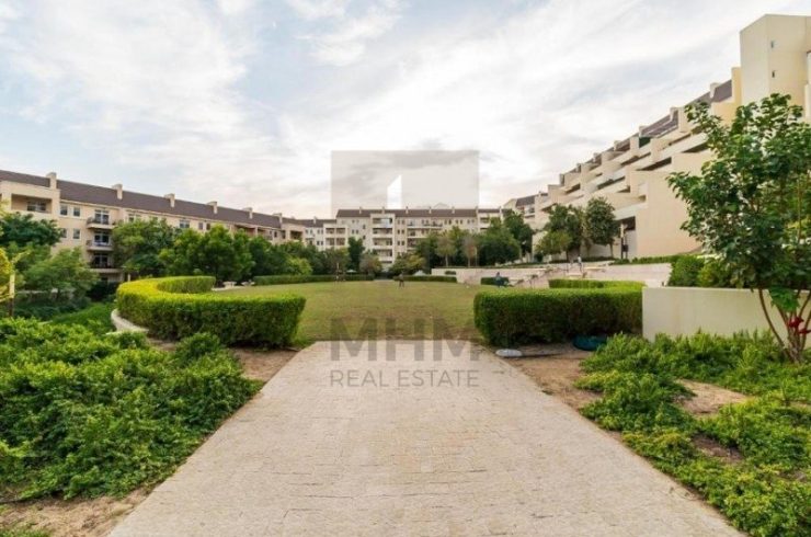 Квартира в Motor City, Дубай,    3 спальни, 300.8м2