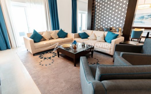 Apartment in Abu Dhabi, UAE 3 bedrooms, 263.6m2