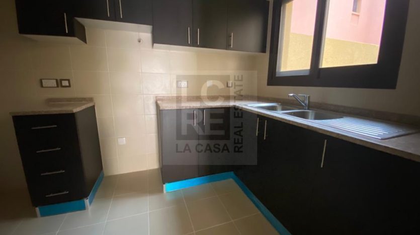 Villa in Hydra Village, Abu Dhabi, UAE 2 bedrooms, 175m2