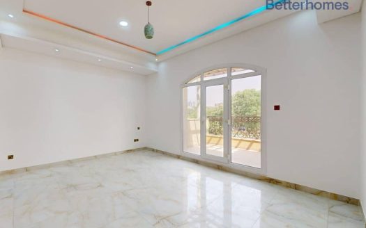 Вилла в The Villa, Дубай,    6 спален, 527.78м2