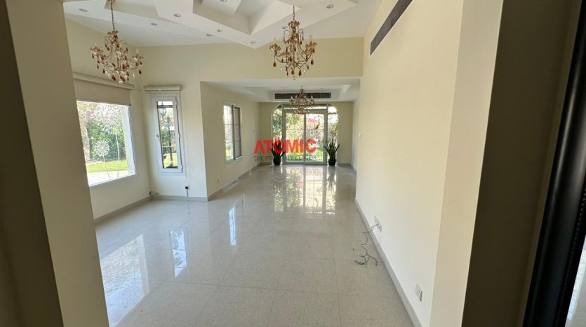 Вилла в The Springs, Дубай,    4 спальни, 421.9м2