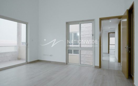 Villa in Al Raha Gardens, Abu Dhabi, UAE 5 bedrooms, 486m2