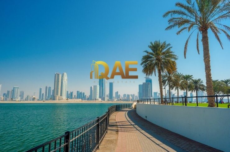 Villa in Dubai, UAE 10 bedrooms, 2880m2