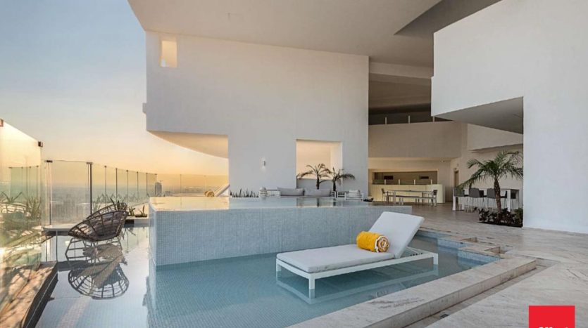 Квартира в Дубай,    4 спальни, 522.2м2