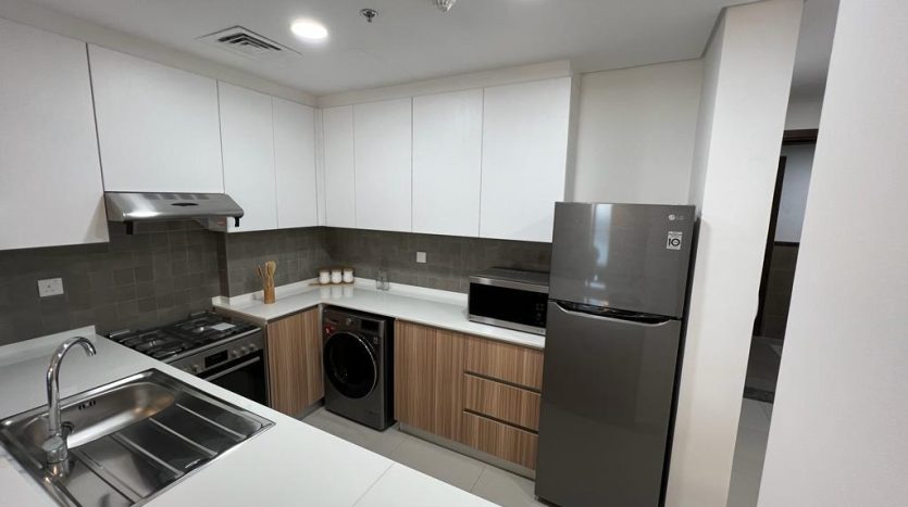 Квартира в BLUE BAY WALK в Al Ettihad Street, Шарджа,    2 спальни, 148м2