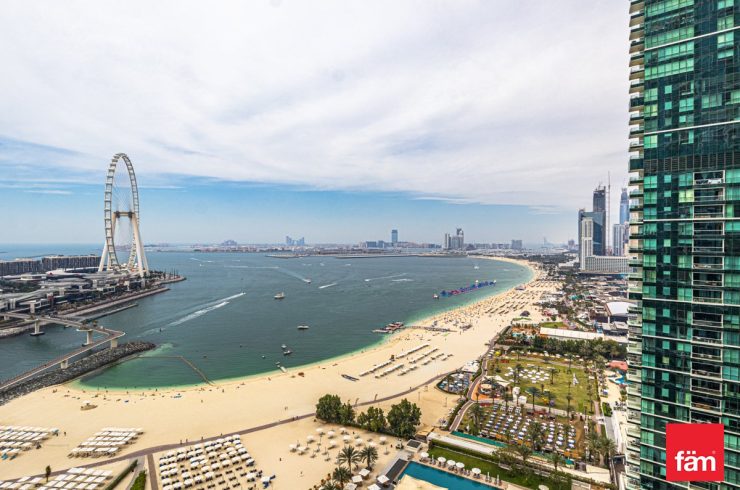 Квартира в Дубай,    3 спальни, 180.1м2