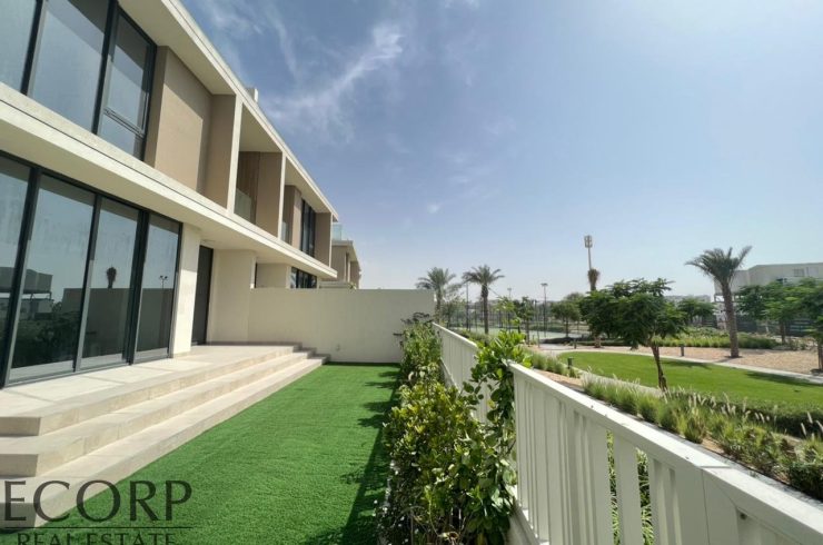 Villa in Dubai Hills Estate, UAE 3 bedrooms, 269m2