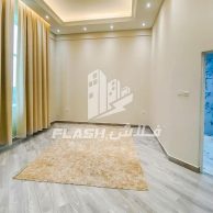 Buy Villa in Ras Al Khaimah, UAE 4 bedrooms, 10000 sq. ft. | Foto 1