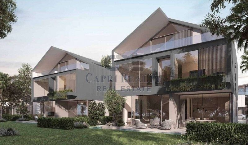 Villa in Dubai, UAE 3 bedrooms, 336.1m2