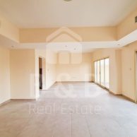 Таунхаус в Al Hamra Village, Рас-эль-Хайма,    3 спальни, 201.5м2   | фото 1