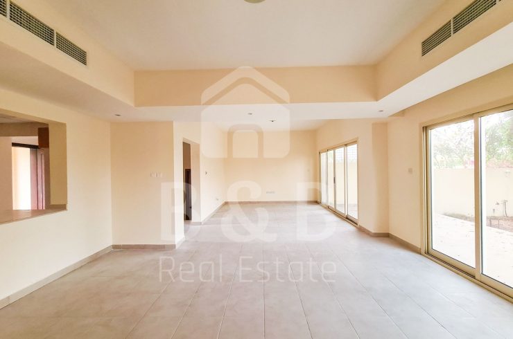 Таунхаус в Al Hamra Village, Рас-эль-Хайма,    3 спальни, 201.5м2