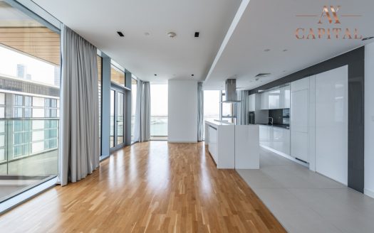 Квартира в Bluewaters, Дубай,    2 спальни, 105.3м2