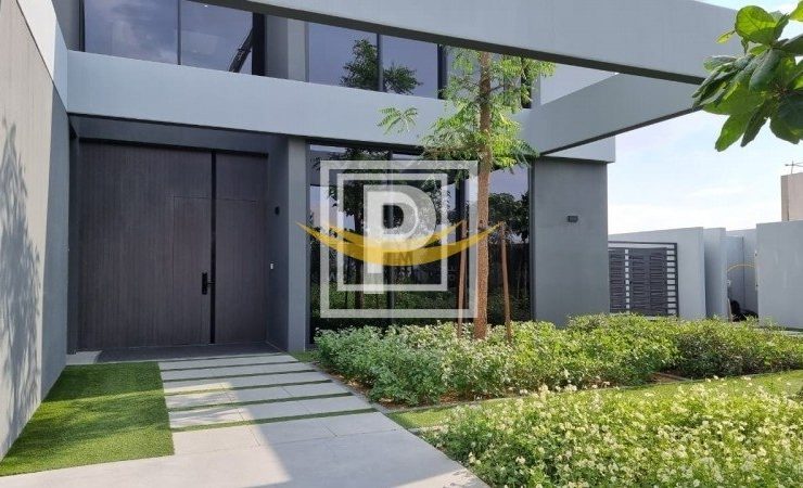 Villa in Tilal City, Sharjah, UAE 5 bedrooms, 609.4m2