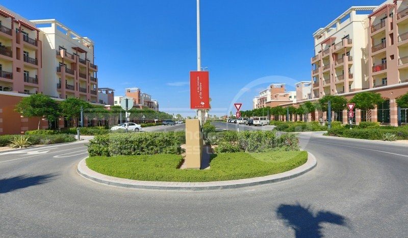 Apartment on Al Ghadeer, Abu-Dhabi, 2 bedrooms, 96 m2  | Foto 1