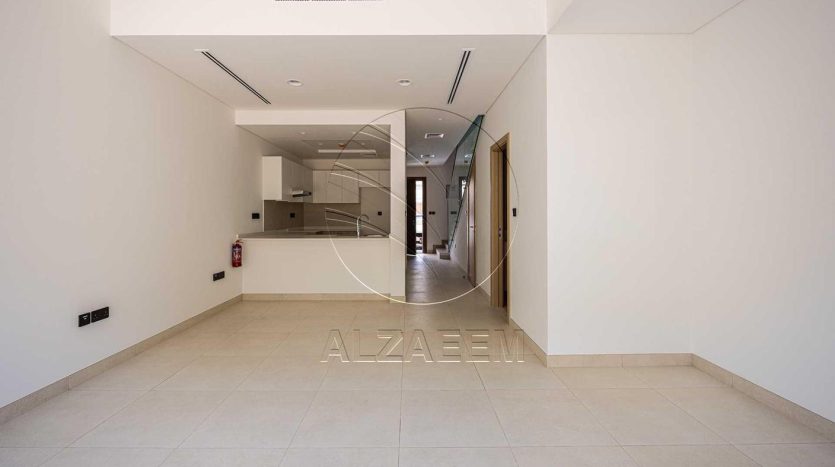 Таунхаус в Al Salam Street, Абу-Даби, 2 спальни, 115 м2 / в год