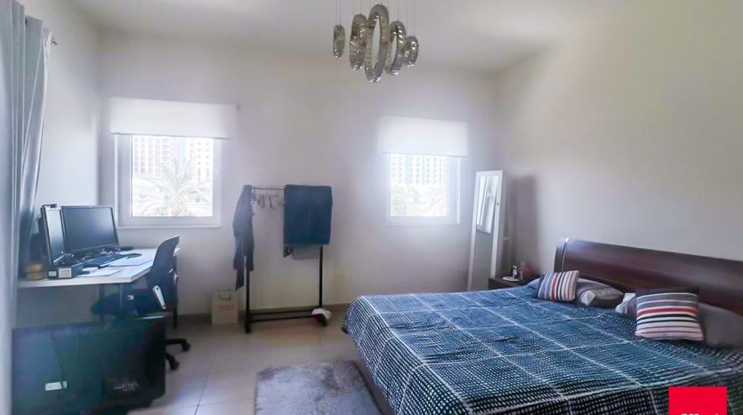 Townhouse on Al Furjan, Dubai, 3 bedrooms, 301.2 m2 / per year