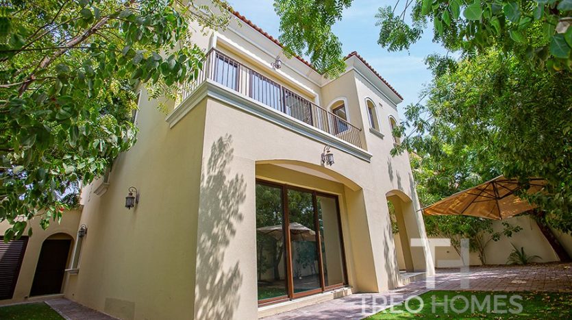 Вилла в Arabian Ranches 2, Дубай, 4 спальни, 300 м2 / в год
