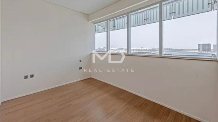 Apartment on Al Raha Beach, Abu-Dhabi, 2 bedrooms, 143.5 m2 / per year