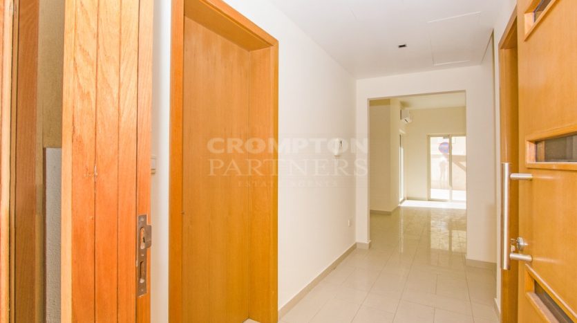 Вилла в Al Raha Gardens, Абу-Даби, 4 спальни, 288.9 м2 / в год