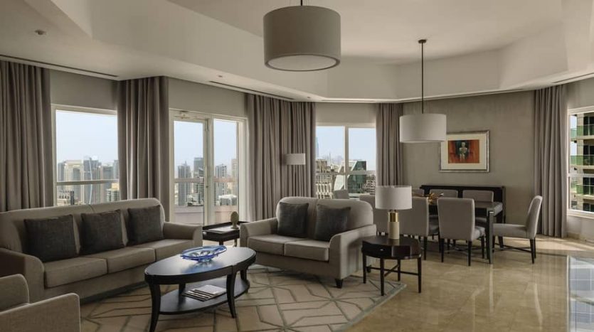 Apartment on Dubai Marina, 3 bedrooms, 220 m2 / per year