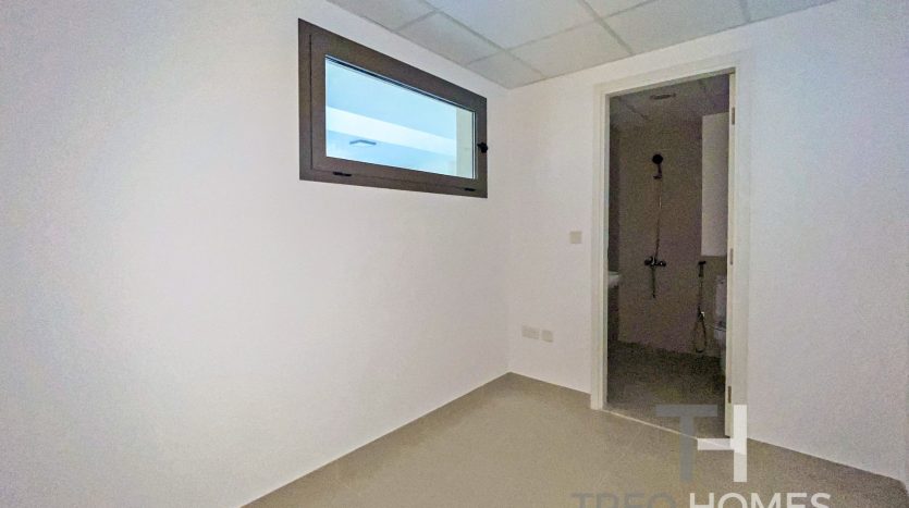 Townhouse on Town Square, Dubai, 3 bedrooms, 215 m2 / per year