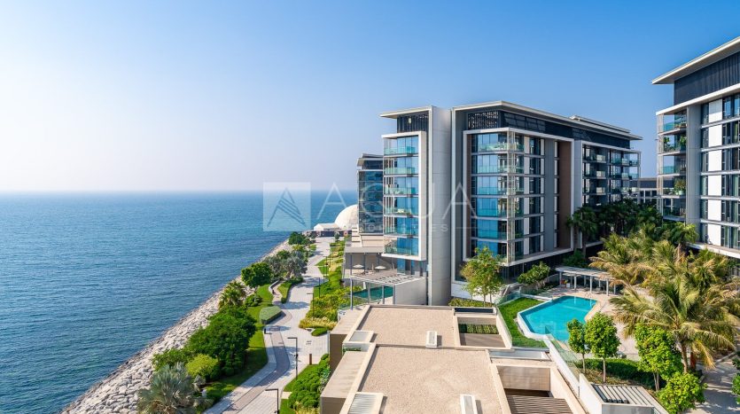 Apartment on Bluewaters, Dubai, 4 bedrooms, 228.4 m2 / per year