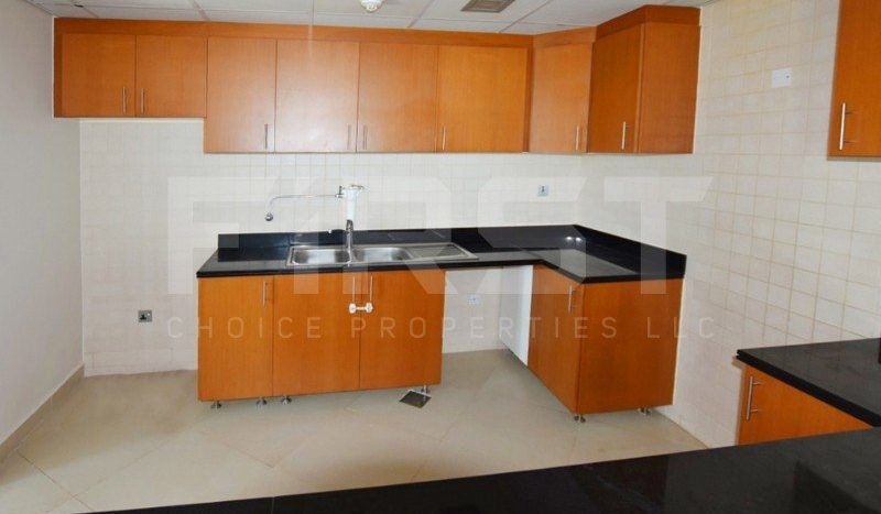Apartment on Danet Abu Dhabi, Abu-Dhabi, 3 bedrooms, 176.5 m2 / per year