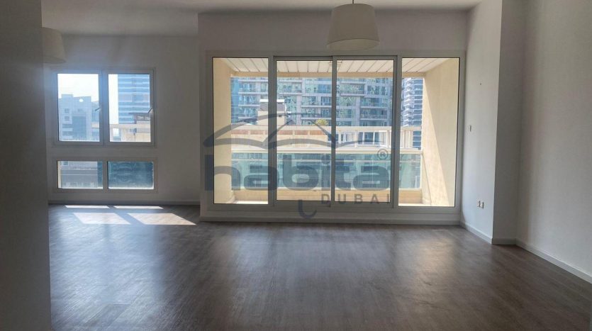 Apartment on Dubai Marina, 2 bedrooms, 176.2 m2 / per year