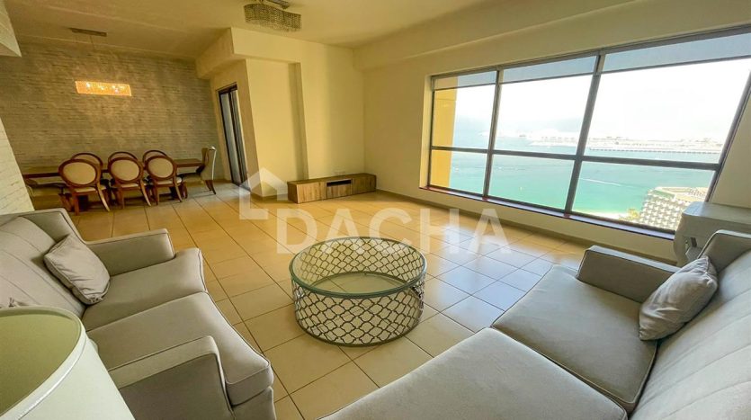Apartment on Jumeirah Beach Residence, Dubai, 3 bedrooms, 182.1 m2 / per year