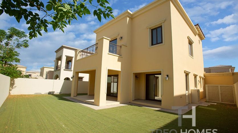 Вилла в Arabian Ranches 2, Дубай, 5 спален, 357 м2 / в год
