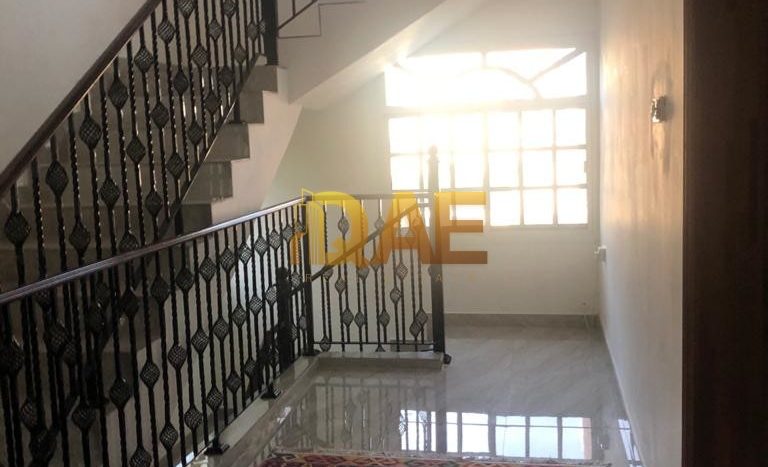 Вилла в Jumeirah Park, Дубай, 5 спален, 557.4182 м2