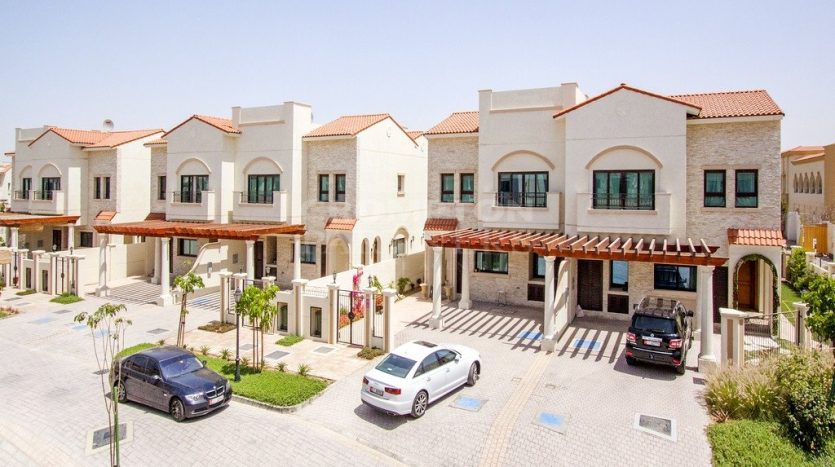 Вилла в Al Salam Street, Абу-Даби, 3 спальни, 297.9 м2 / в год
