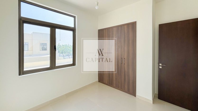 Townhouse on Rome, Dubai, 3 bedrooms, 331.4 m2 / per year